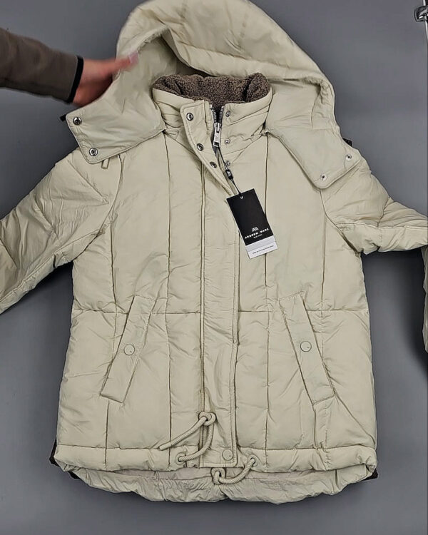 Фотография  116 - Верхняя одежда женская CAN 104#15 кг, ЛОТ СТ-9353 оптом в Владимире и Владимирской области