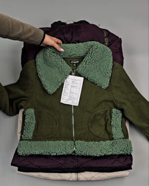 Фотография  441 - Верхняя одежда женская CAN 104#15 кг, ЛОТ СТ-9350 оптом в Владимире и Владимирской области