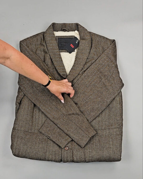 Фотография  951 - Levis mix SW 03#10 кг, ЛОТ СТ-9167 оптом в Владимире и Владимирской области