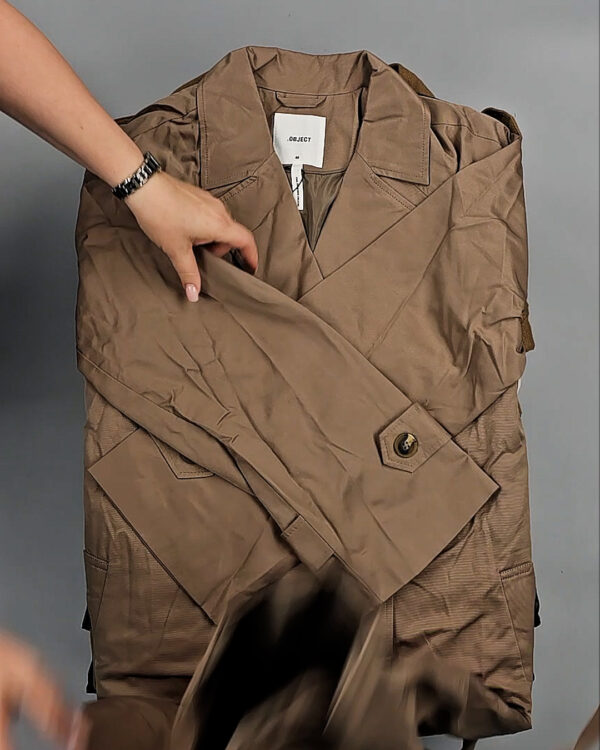 Фотография  919 - Ветровки Bestseller 045#10 кг, ЛОТ СТ-9407 оптом в Владимире и Владимирской области