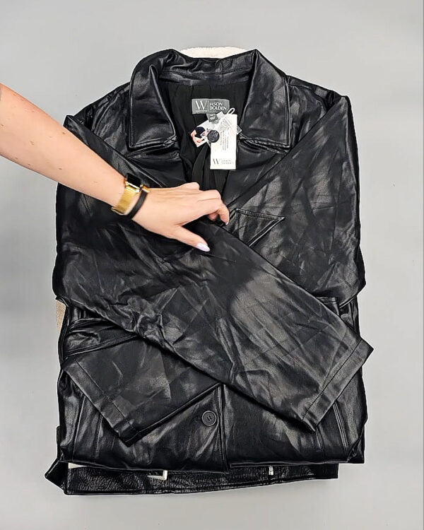 Фотография  586 - Ветровки женские CAN 104#11,5 кг, ЛОТ СТ-9402 оптом в Владимире и Владимирской области