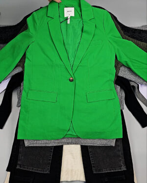 Фотография  716 - Bestseller Winter mix 104#15 кг, ЛОТ № СТ-9526 оптом в Владимире и Владимирской области