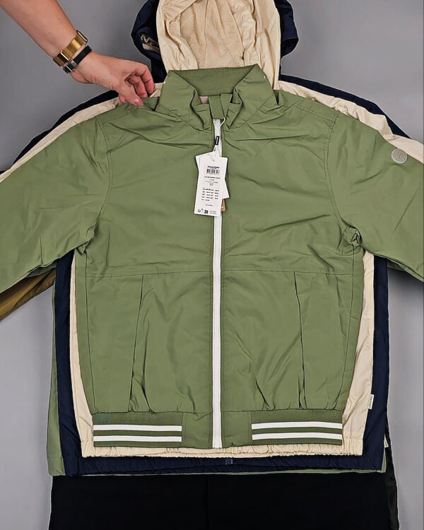 Фотография  584 - Ветровки BLEND HE + 075#10,3 кг, ЛОТ СТ-9570 оптом в Владимире и Владимирской области