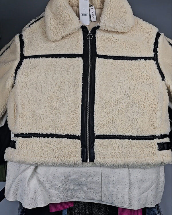 Фотография  774 - Scotland Winter БМ#60 кг, ЛОТ № СХ-0159 оптом в Владимире и Владимирской области