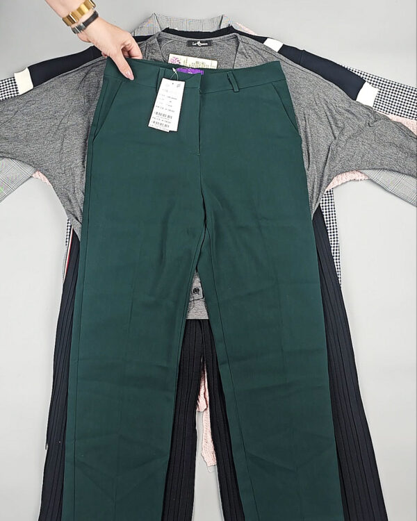 Фотография  781 - Комплекты жен Корея 085#5 кг, ЛОТ СТ-9574 оптом в Владимире и Владимирской области