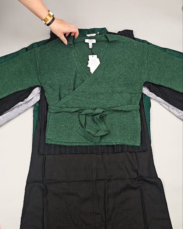 Фотография  993 - B.YOUNG Winter mix 104#15 кг, ЛОТ СТ-9599 оптом в Владимире и Владимирской области