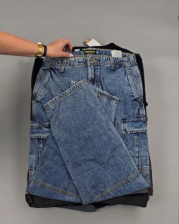 Фотография  754 - JACK JONES Men Winter mix 075#20 кг, ЛОТ № СТ-9446 оптом в Владимире и Владимирской области