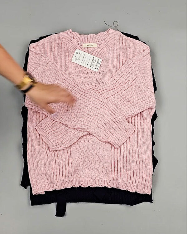 Фотография  807 - Джемпера Корея 085#7 кг, ЛОТ СТ-9415 оптом в Владимире и Владимирской области