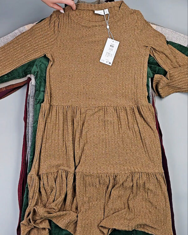 Фотография  420 - Платья Bestseller+DK Winter 035#7 кг, ЛОТ СТ-9997 оптом в Владимире и Владимирской области