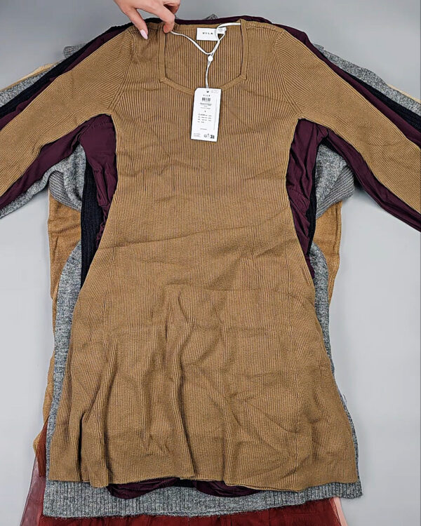 Фотография  454 - Платья VILA Winter 104#7 кг, ЛОТ СТ-9902 оптом в Владимире и Владимирской области