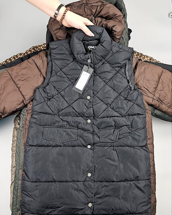 Фотография  974 - Верхняя одежда BESTSELLER Дания#10 кг, ЛОТ СТ-9709 оптом в Владимире и Владимирской области