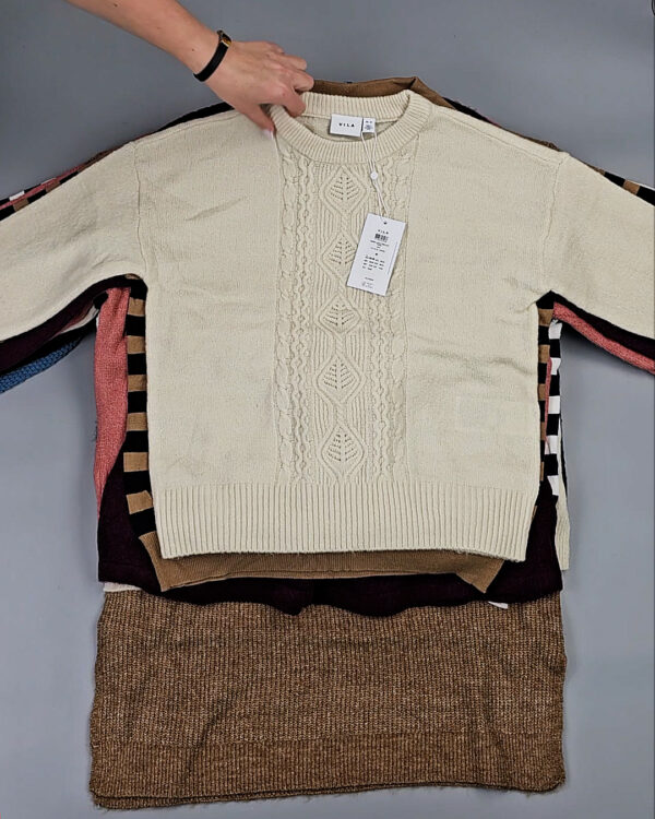 Фотография  518 - Джемпера VILA W 104#7 кг, ЛОТ СТ-9992 оптом в Владимире и Владимирской области