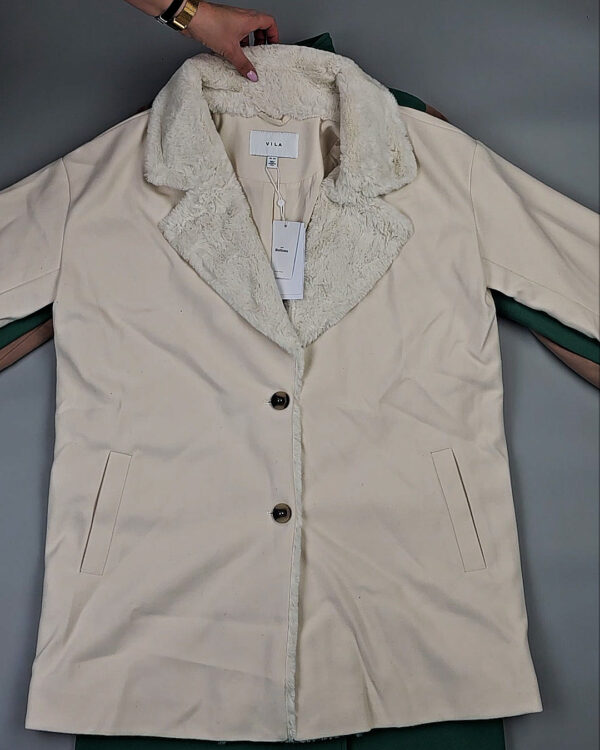 Фотография  173 - Пальто Bestseller 045#10 кг, ЛОТ СТ-9844 оптом в Владимире и Владимирской области