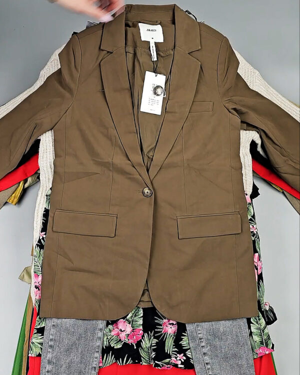 Фотография  628 - DK+Bestseller 085#16 кг оптом в Владимире и Владимирской области