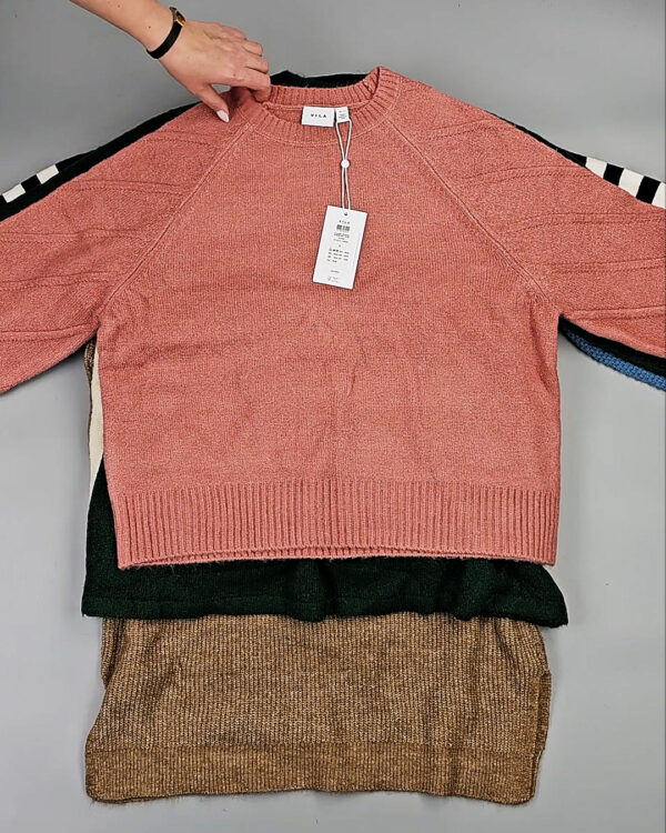 Фотография  273 - Джемпера VILA W 104#7 кг, ЛОТ СТ-9994 оптом в Владимире и Владимирской области