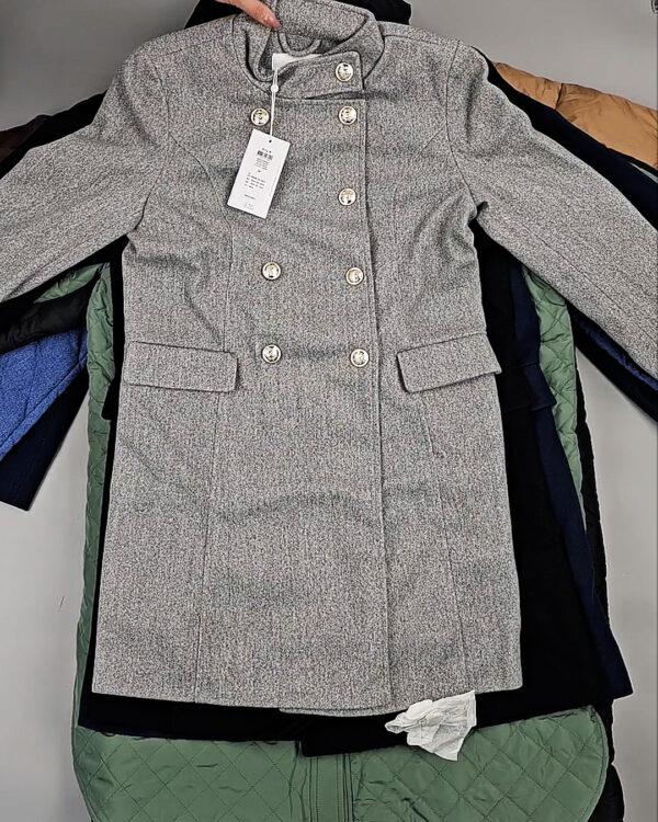 Фотография  447 - Верхняя одежда VILA#10,4 кг, ЛОТ СТ-9712 оптом в Владимире и Владимирской области