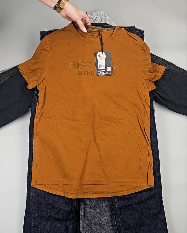 Фотография  939 - BLEND HE W 064#15 кг, ЛОТ СТ-9792 оптом в Владимире и Владимирской области