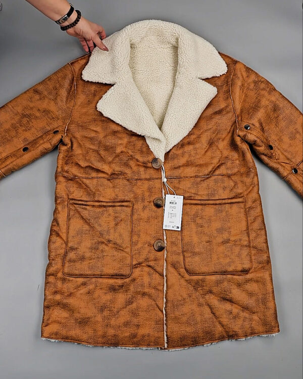 Фотография  980 - Верхняя одежда VILA 104#10 кг оптом в Владимире и Владимирской области