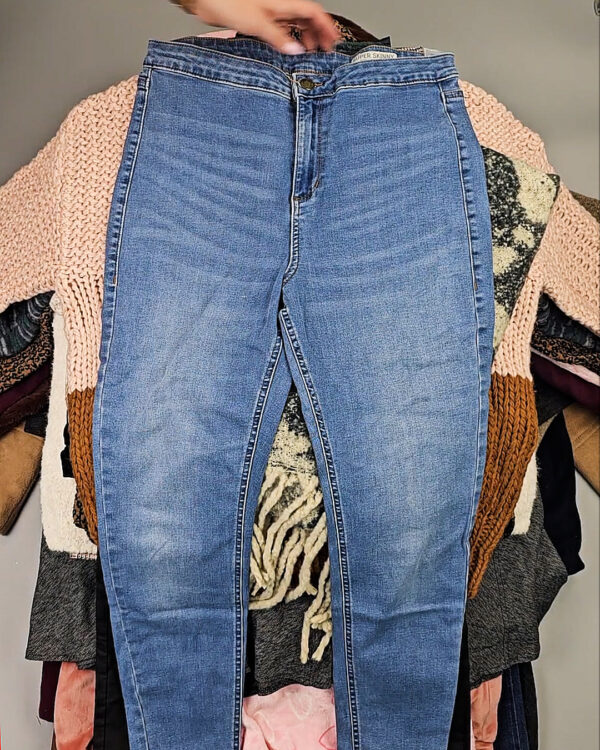 Фотография  987 - Женский микс зима (Winter mix)#20 кг, ЛОТ СХ-0208 оптом в Владимире и Владимирской области