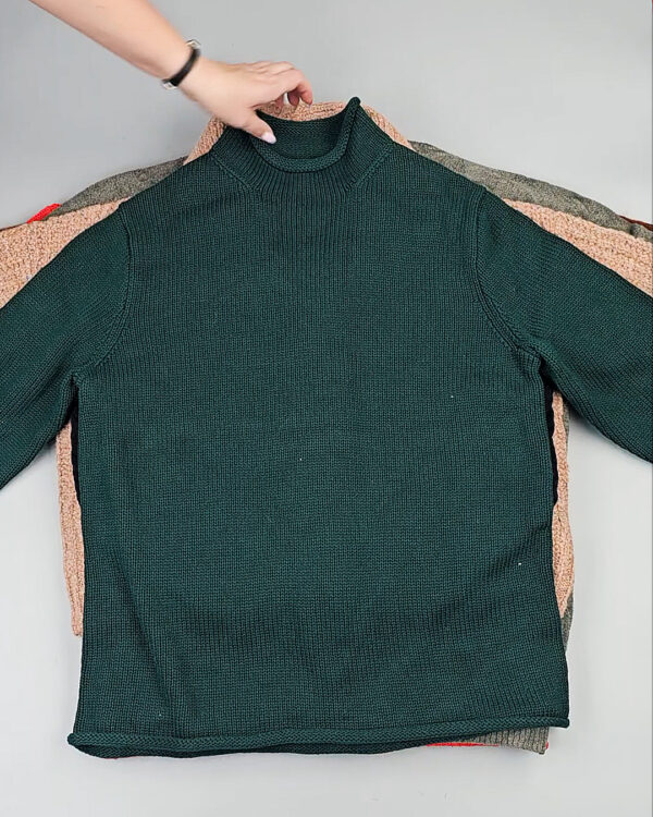 Фотография  952 - Джемпера СТОК CAN#10 кг, ЛОТ СТ-9915 оптом в Владимире и Владимирской области