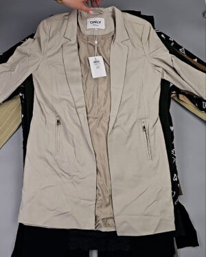 Фотография  505 - ONLY Winter mix 104#15 кг, ЛОТ СТ-9948 оптом в Владимире и Владимирской области