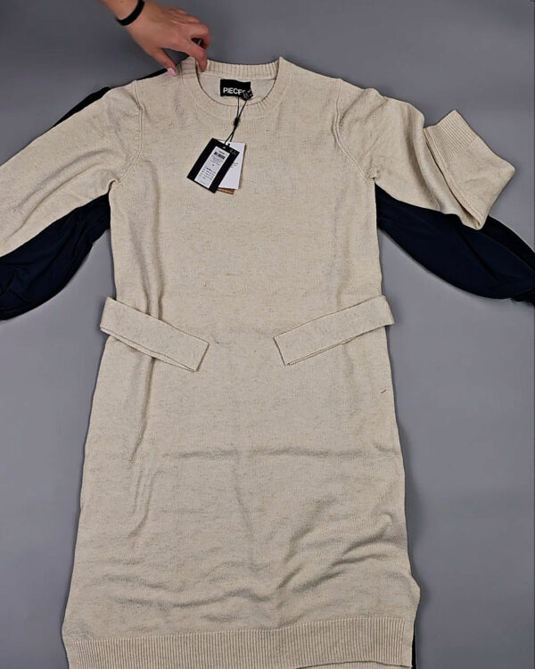 Фотография  218 - Платья Bestseller+DK Winter 035#7 кг, ЛОТ СТ-9920 оптом в Владимире и Владимирской области