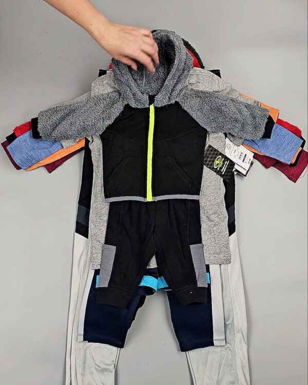 Фотография  794 - Спортивные костюмы дети CAN#6 кг, ЛОТ СТ-9739 оптом в Владимире и Владимирской области