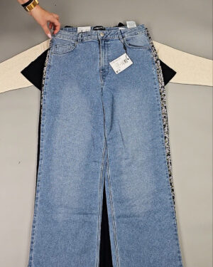 Фотография  832 - DK+Bestseller 085#16 кг, ЛОТ СТ-9952 оптом в Владимире и Владимирской области